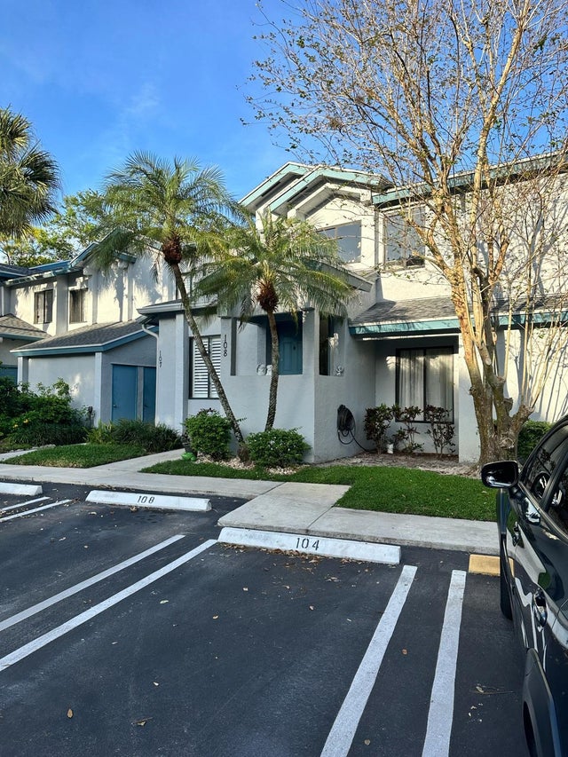5 of 55 - 108 Harbour Pointe Way, Greenacres, FL