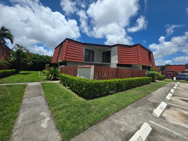 1 of 27 - 3776 Victoria Drive, West Palm Beach, FL