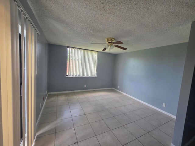 3 of 27 - 3776 Victoria Drive, West Palm Beach, FL