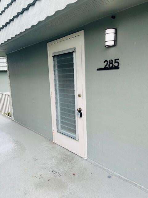 1 of 9 - 285 Flanders F #285, Delray Beach, FL