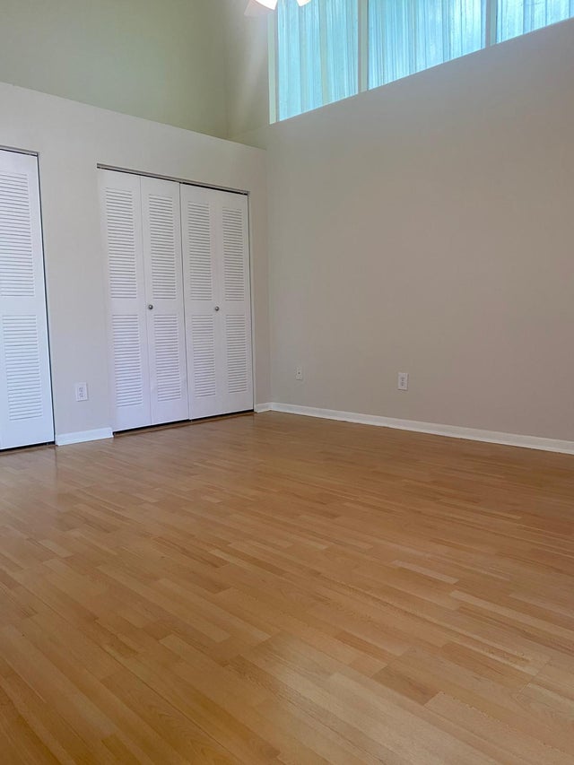 5 of 11 - 1230 Summit Place C Circle #c, West Palm Beach, FL