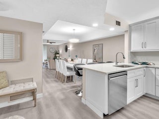 Photo of Listing #RX-11108406