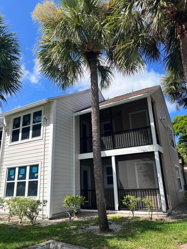 4 of 64 - 2307 N Congress 11 Avenue #11, Boynton Beach, FL