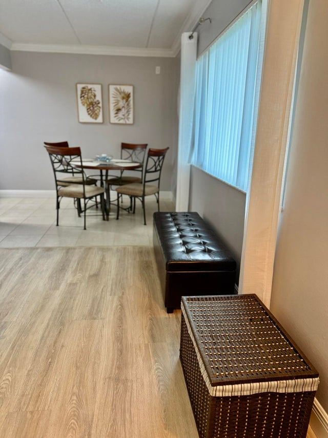 3 of 11 - 405 Meadows Circle #405, Boynton Beach, FL