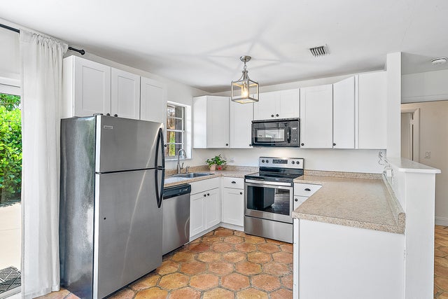 4 of 25 - 441 Neptune Road, Juno Beach, FL