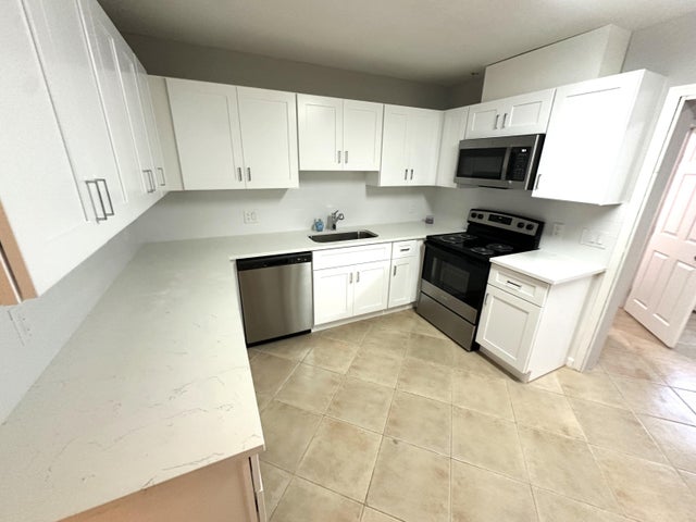 3 of 6 - 6182 Francis Street, Jupiter, FL