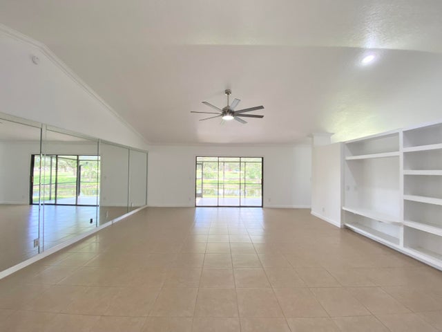 2 of 32 - 212 Trace Court, Royal Palm Beach, FL