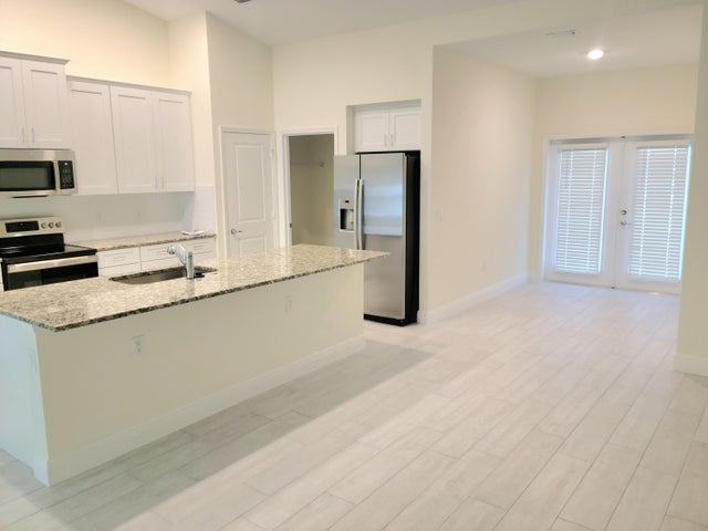 2 of 10 - 941 Sw California Boulevard, Port Saint Lucie, FL
