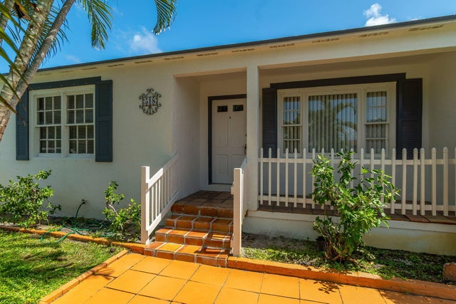 1 of 30 - 518 W Palm Street #a, Lantana, FL