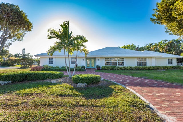 3 of 42 - 835 Canary Walk, Delray Beach, FL
