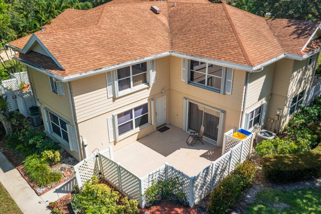2 of 32 - 8129 Sedgewick Court #29-a, Lake Clarke Shores, FL