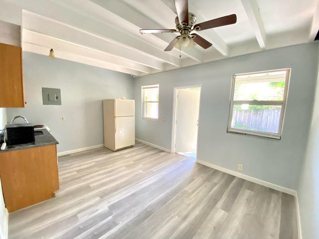 5 of 8 - 527 48th Street #2, West Palm Beach, FL
