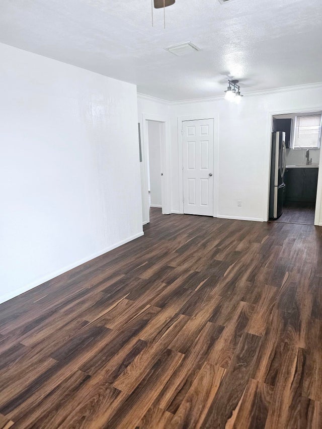3 of 8 - 148 W 14th Street #1, Riviera Beach, FL