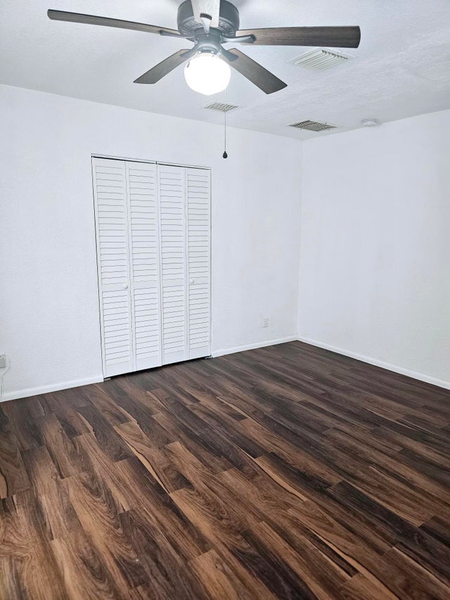 5 of 8 - 148 W 14th Street #1, Riviera Beach, FL
