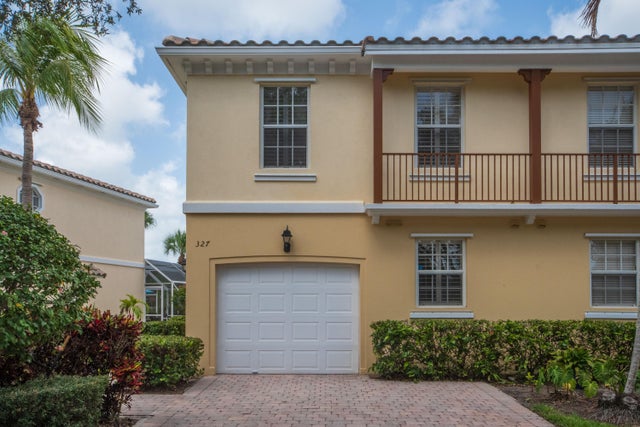 2 of 38 - 327 Salinas Drive, Palm Beach Gardens, FL