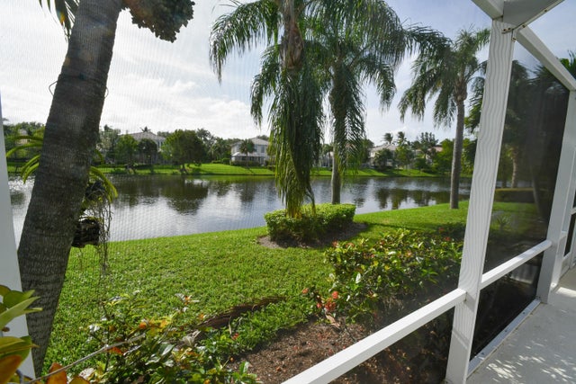4 of 38 - 327 Salinas Drive, Palm Beach Gardens, FL