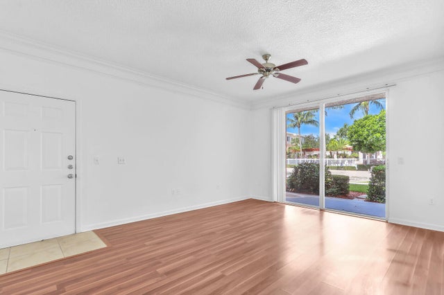 5 of 24 - 3110 Myrtlewood Circle E, Palm Beach Gardens, FL