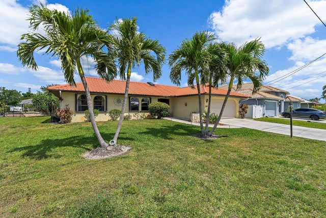 1 of 30 - 149 Ne Sagamore Terrace, Port Saint Lucie, FL