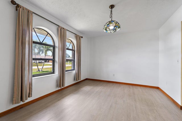 3 of 30 - 149 Ne Sagamore Terrace, Port Saint Lucie, FL