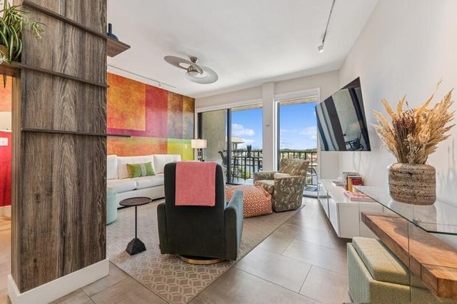 3 of 17 - 1035 S Federal Highway #ph-8, Delray Beach, FL