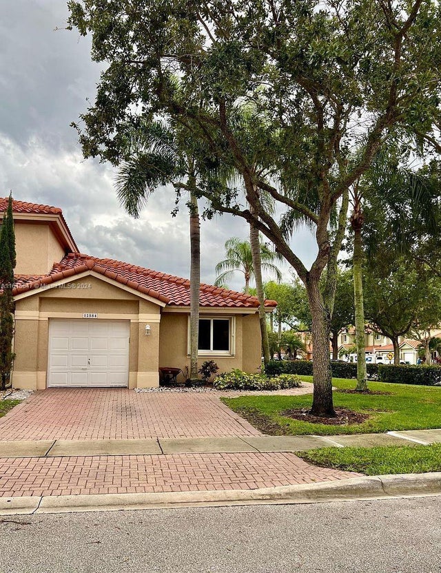 1 of 24 - 12584 Nw 57th Place #12584, Coral Springs, FL