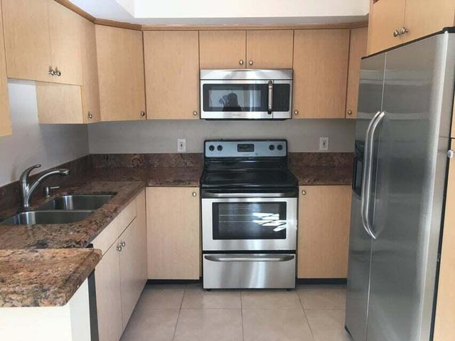 4 of 16 - 6142 Seven Springs Boulevard, Greenacres, FL