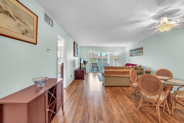 3 of 35 - 210 Lake Evelyn Drive, West Palm Beach, FL