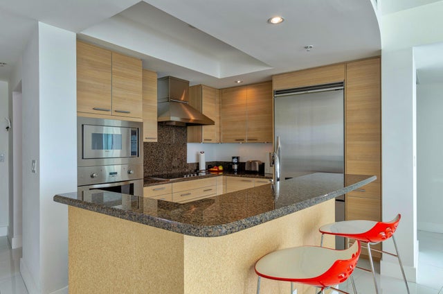 3 of 27 - 1 N Ocean Boulevard #913, Pompano Beach, FL