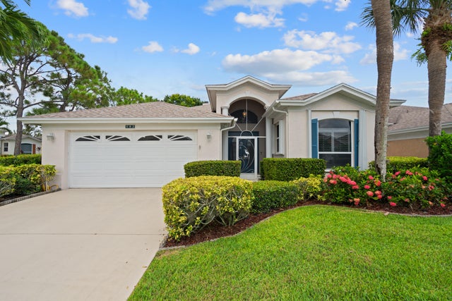 1 of 40 - 582 Nw Montevina Drive, Port Saint Lucie, FL
