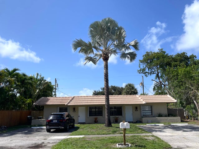 1 of 18 - 97 Lariat Circle #99, Boca Raton, FL