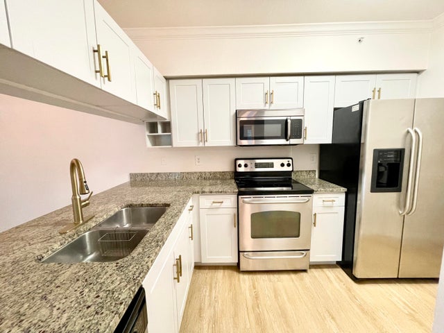1 of 41 - 6511 Emerald Dunes Drive #203, West Palm Beach, FL
