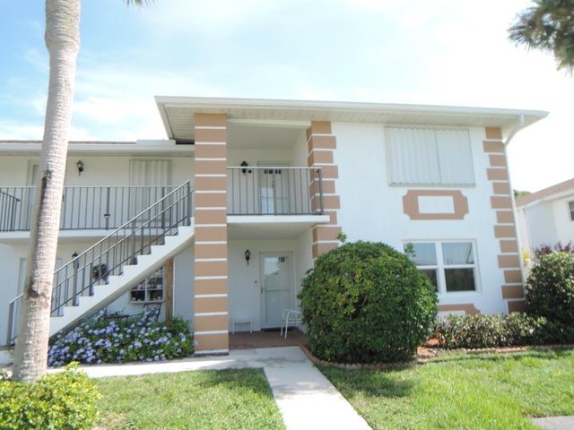 1 of 24 - 1209 S Lakes End Drive #d-2, Fort Pierce, FL