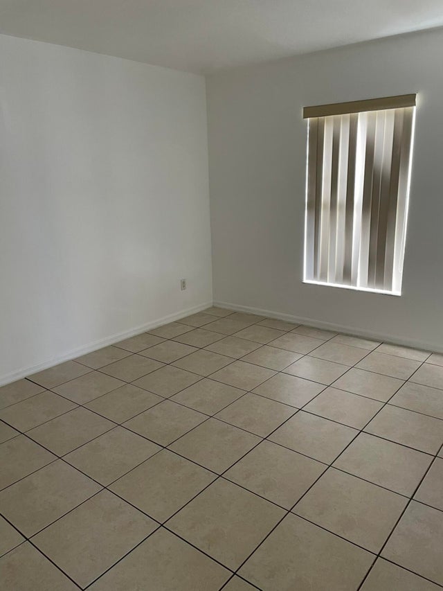 3 of 21 - 4448 Nw Bighorn Avenue, Port Saint Lucie, FL