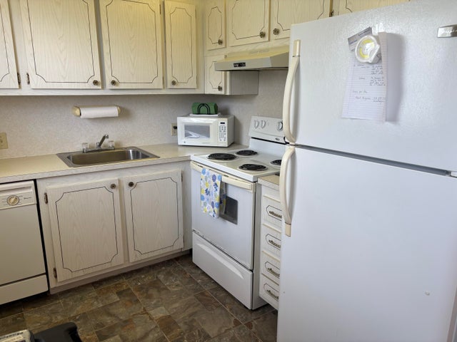 2 of 22 - 112 Preston C, Boca Raton, FL