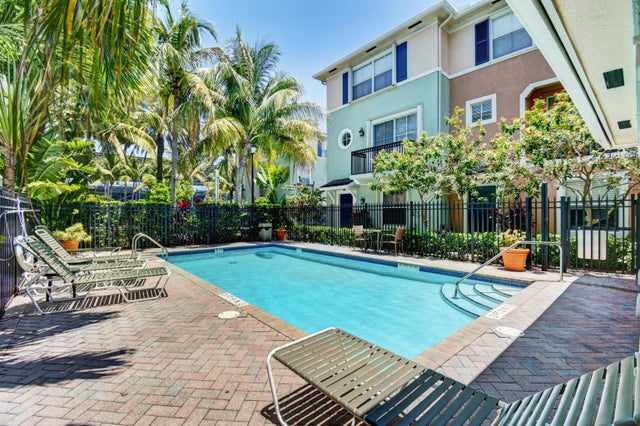 2 of 19 - 306 Nw 1st Street #306, Delray Beach, FL