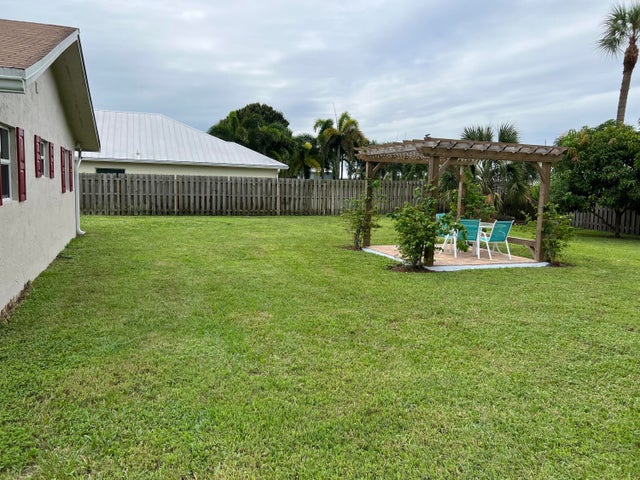 3 of 14 - 17741 Carver Avenue, Jupiter, FL