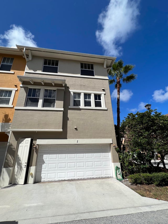 1 of 20 - 441 Amador Lane #1, West Palm Beach, FL