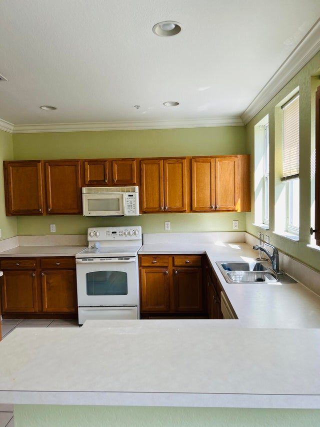 2 of 20 - 441 Amador Lane #1, West Palm Beach, FL