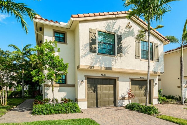 1 of 34 - 6001 Woods Edge Circle, Riviera Beach, FL