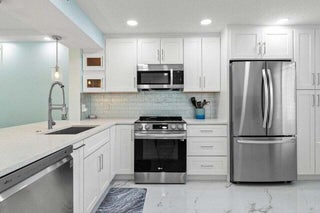 Photo of Listing #RX-11111953