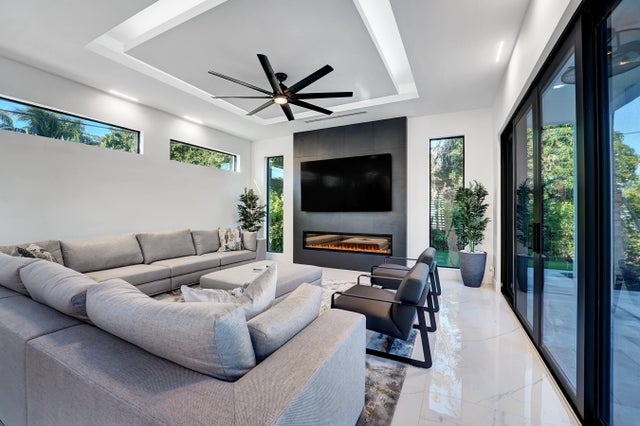 5 of 24 - 1611 Ne 2nd Avenue, Delray Beach, FL