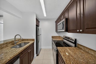 Photo of Listing #RX-11112799