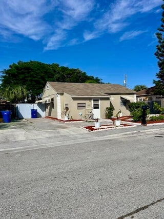 Photo of Listing #RX-11113797