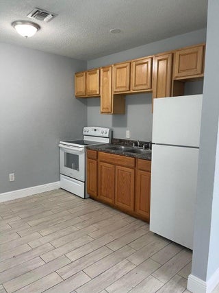 Photo of Listing #RX-11114086