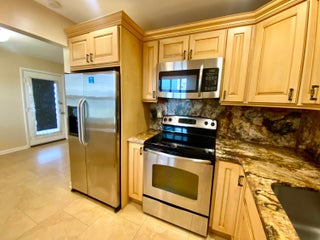 Photo of Listing #RX-11115093