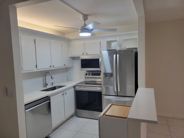 594 Fanshaw O #594, Boca Raton