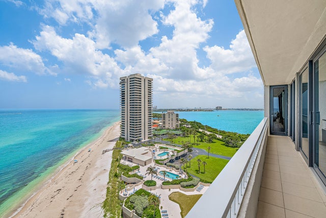 5 of 30 - 5540 N Ocean Drive #14a, Singer Island, FL