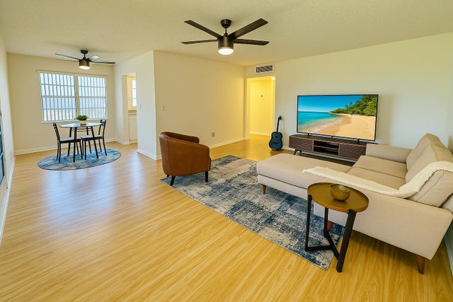 230 Normandy Lane #e, Delray Beach