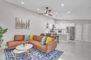 Photo of Listing #RX-11117294