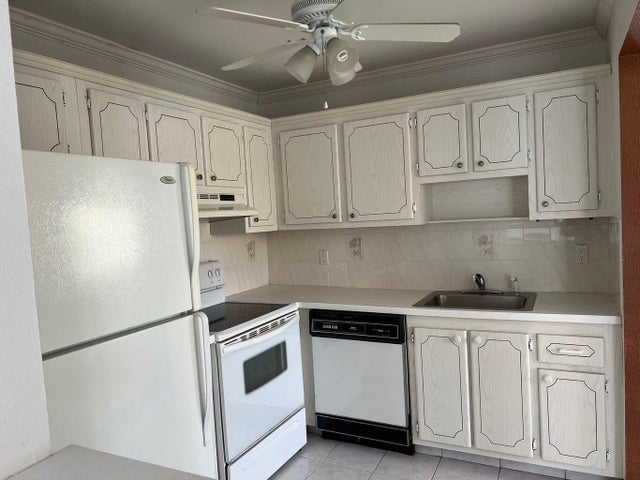 371 Flanders H #371, Delray Beach